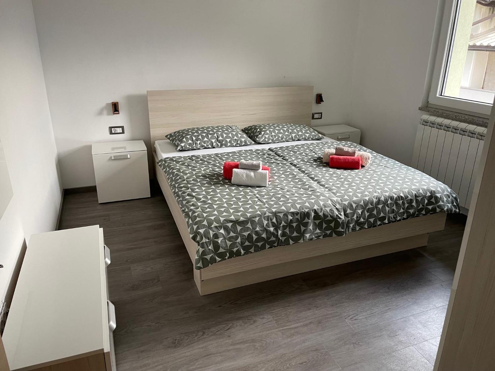 Valdi Apartment *